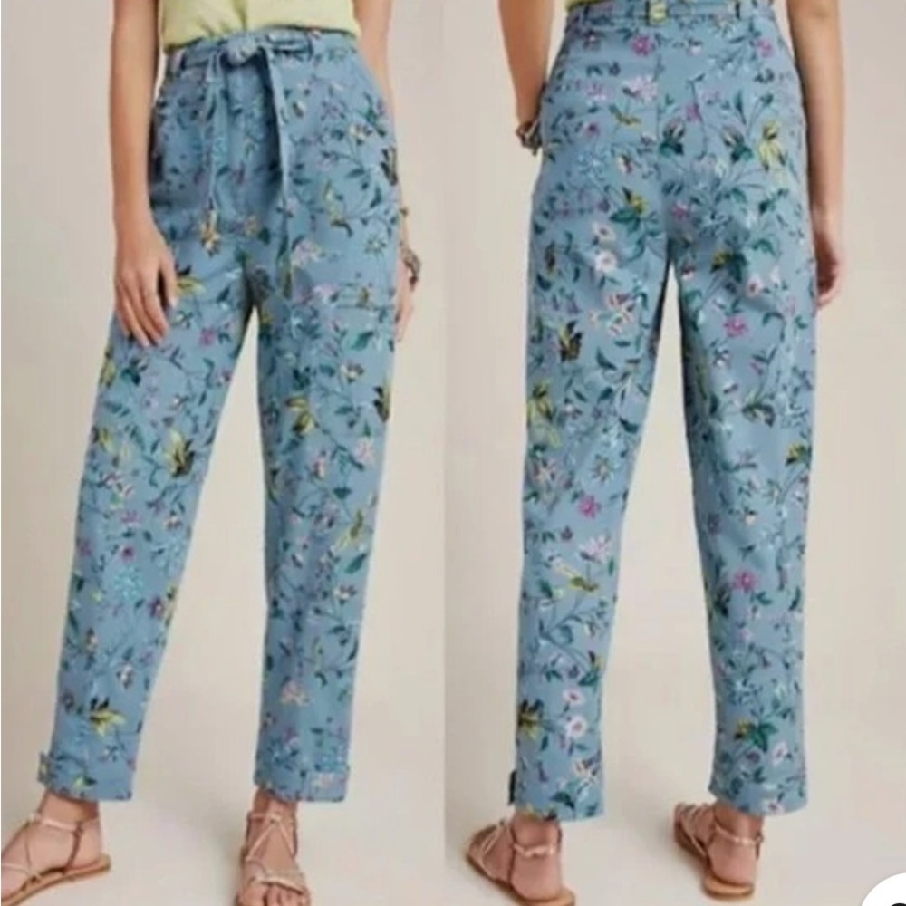 Anthropologie Victoria Floral Cargo Pants size 2  does not come with belt